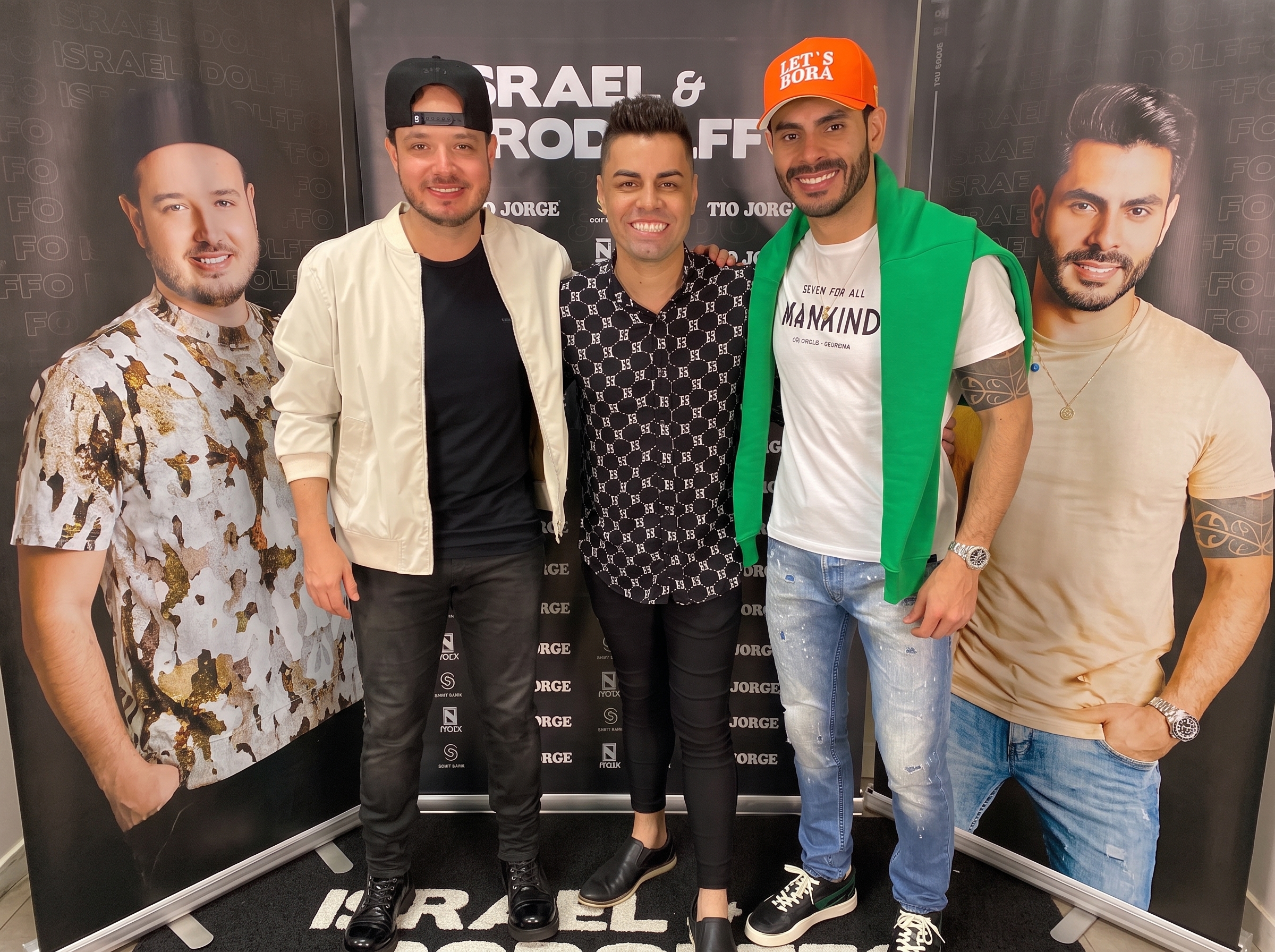 Apresentação e Parceria Sertaneja